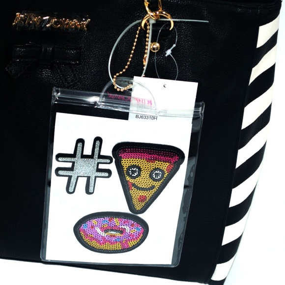 🎉SOLD🎉 Sticky Situation Shoulder with Purse - Picture 4 of 8